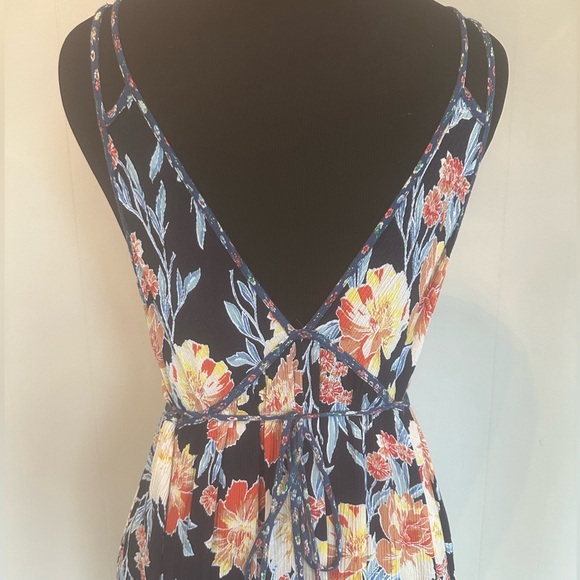 Maxi Dress Size Medium - Picture 3 of 6